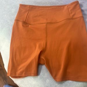 Girlfriend collective ultralight float run short Medium